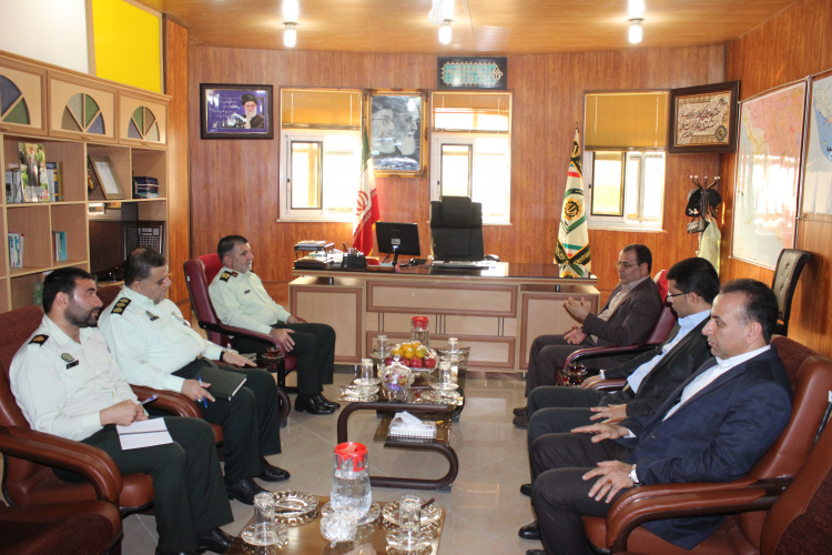 نشست مشترک رییس دانشگاه جامع علمی کاربردی استان بوشهر و فرماندهی انتظامی استان بوشهر