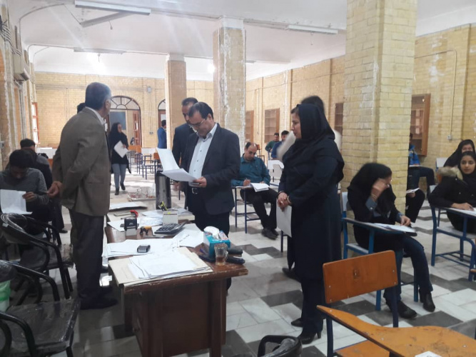 بازدید هیأت نظارت و ارزیابی دانشگاه جامع علمی کاربردی استان از حوزه های امتحانی مراکز