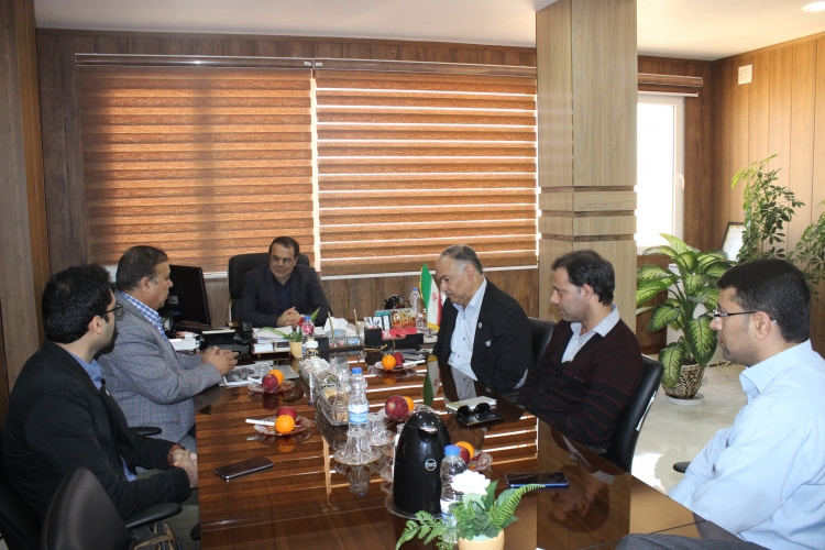 نشست مشترک ریاست دانشگاه و مدیر عامل مؤسسه آموزشی دریافر نوین خلیج فارس