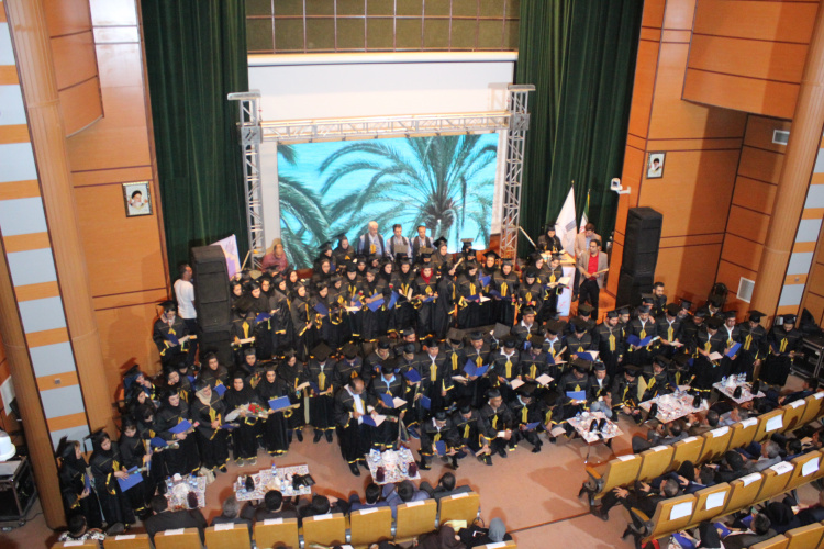 برگزاری جشن دانش آموختگان دانشگاه جامع علمی کاربردی بوشهر