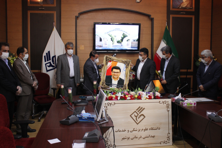 تقدیر رؤسای دانشگاههای استان از دبیر ستاد استانی مبارزه با کرونا