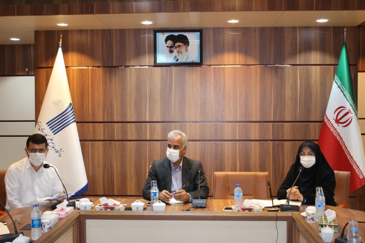 نشست صمیمی رییس و مدرسان مرکز فرهنگ و هنر نیکان فردوس لیان با حضور سرپرست و معاون علمی دانشگاه جامع علمی کاربردی استان بوشهر برگزار شد