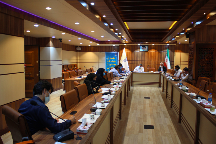 نشست مشترک دانشگاه جامع علمی کاربردی استان بوشهر با رئیس و اعضای هیئت مؤسس مرکز آموزش علمی کاربردی برازجان برگزار شد