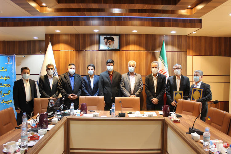 برگزاری رویداد استارت آپی روش های نوین آبیاری و بهره وری کشاورزی در دانشگاه جامع علمی کاربردی استان بوشهر