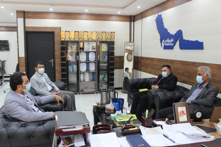 بازدیدهیأت نظارت و ارزیابی واحد استانی بوشهر از مراکز آموزش علمی کاربردی جهاد دانشگاهی و اتاق اصناف بوشهر