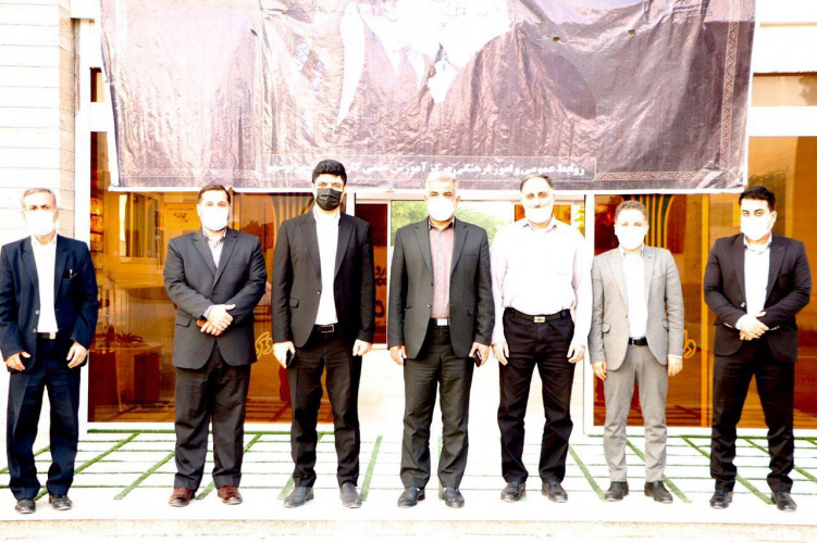 بازدید فرماندار بوشهر از مرکز آموزش علمی کاربردی پلیمر بوشهر