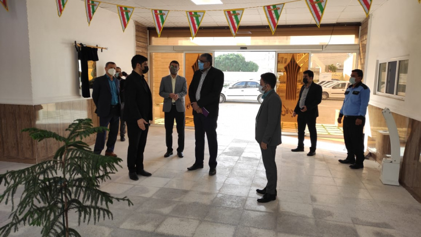 بازدید سرپرست دانشگاه جامع علمی کاربردی استان بوشهر از مرکز پلیمر