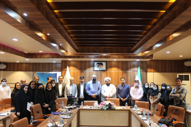 برگزاری نشست صمیمی دکتر لک، رئیس دانشگاه جامع علمی کاربردی استان بوشهر با مدرسان مرکز آموزشی پلیمر