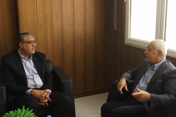 برگزاری نشست رییس واحد استانی بوشهر و مؤسس گروه صنعتی پلیمر