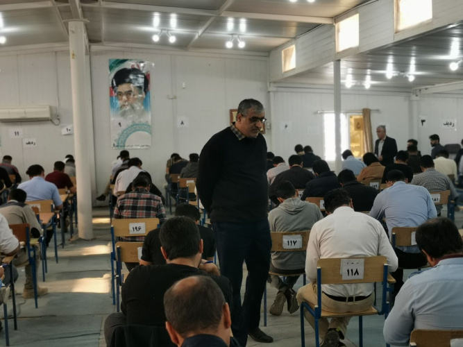 بازدید رییس واحد استانی و هیأت همراه از روند برگزاری امتحانات پایانی نیمسال اول سال تحصیلی ۱۴۰۲-۱۴۰۱