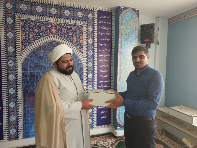 تجلیل از کارکنان واحد استانی بوشهر با نام رضا به مناسبت میلاد با سعادت امام رضا (ع)